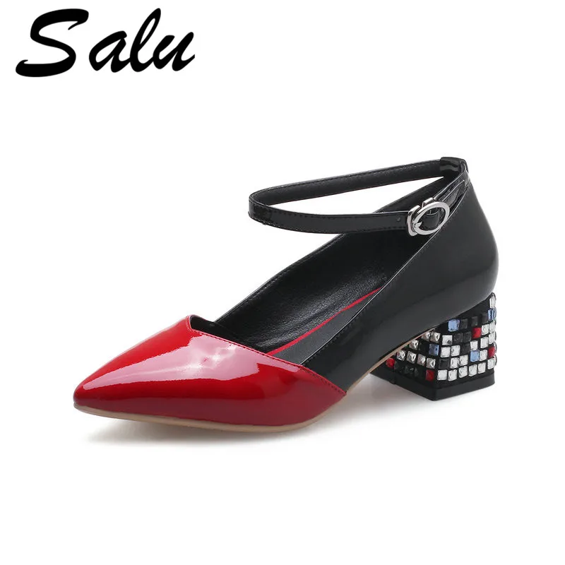 salu 2019 new quality genuine leather patent leather shoes women high heels size 34-40 free shipping
salu 2019 new quality genuine leather patent leather shoes women high heels size 34-40 free shipping