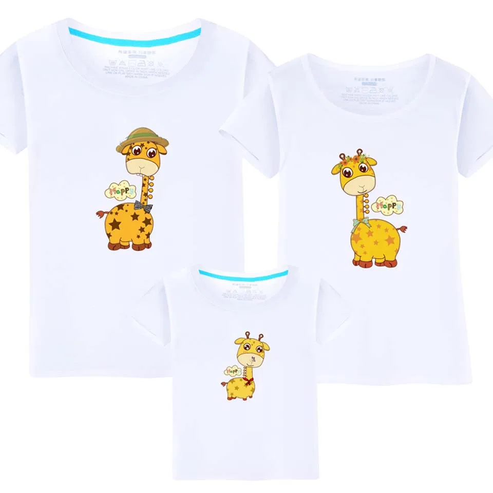 1Piece 2018 Family Matching Outfits Summer Family Look Matching Clothes Father and Son Mother Daughter Short sleeve 13 Colors
1Piece 2018 Family Matching Outfits Summer Family Look Matching Clothes Father and Son Mother Daughter Short sleeve 13 Colors