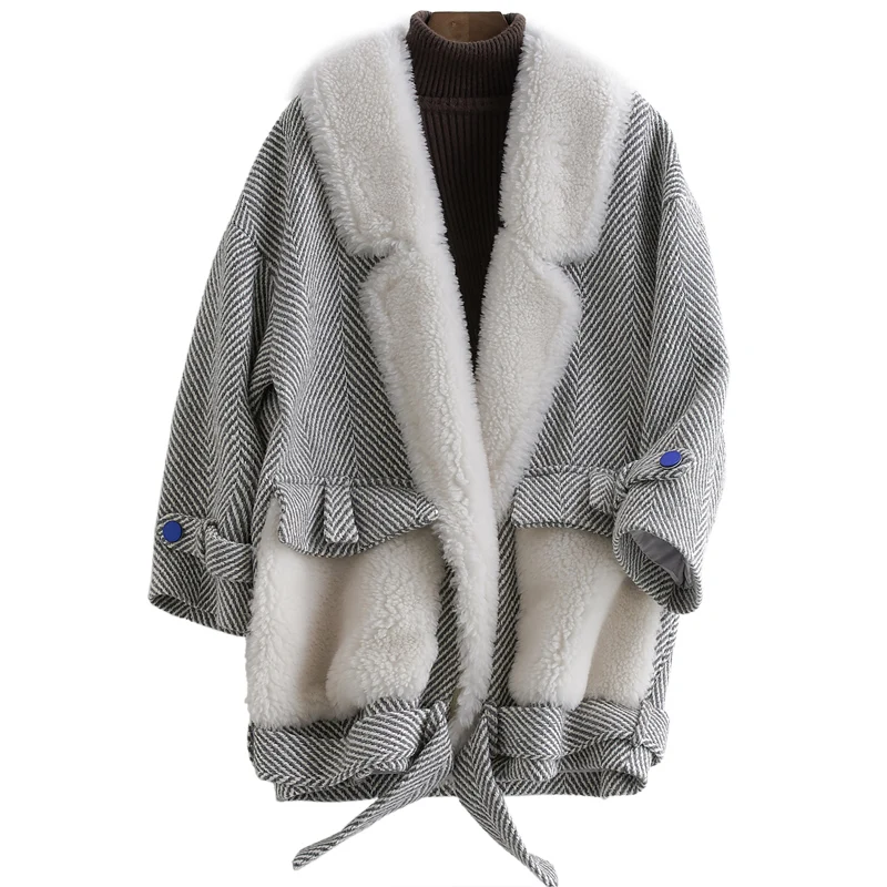 Autumn Winter Jacket Women Clothes 2019 Korean Real Fur Coat Vintage Wool Coat Manteau Femme Hiver Elegant Women Tops ZT1231
Autumn Winter Jacket Women Clothes 2019 Korean Real Fur Coat Vintage Wool Coat Manteau Femme Hiver Elegant Women Tops ZT1231