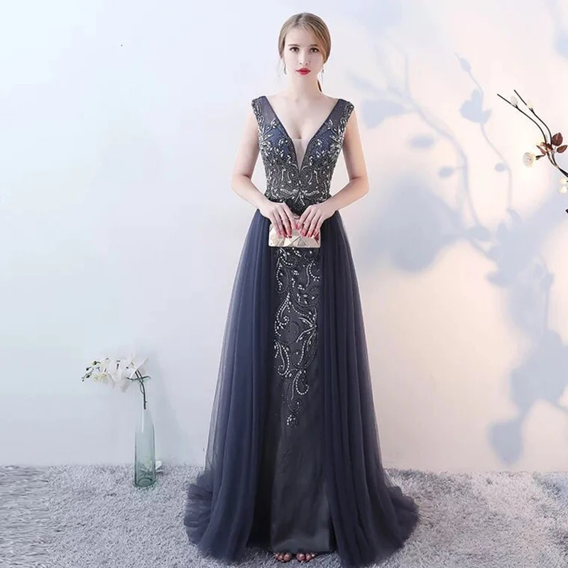 Long Elegant Luxury Formal Women Navy Blue Backless Crystals Evening Dress 2019 Robe De Soiree
Long Elegant Luxury Formal Women Navy Blue Backless Crystals Evening Dress 2019 Robe De Soiree