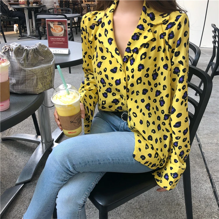 streetwear leopard designer fashion brand autumn Women Blouses lady Tops turn-down collar Shirts red yellow blusa vetement femme
streetwear leopard designer fashion brand autumn Women Blouses lady Tops turn-down collar Shirts red yellow blusa vetement femme