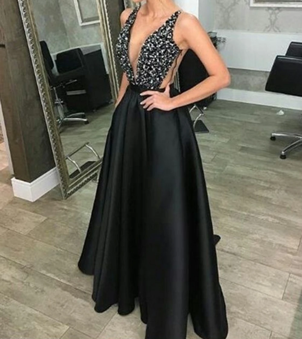 Sexy Backless Deep V-neck Prom Gown with Pocket Evening Party Dress Beading Crystal Top Evening Gown Formal Prom Dress Black
Sexy Backless Deep V-neck Prom Gown with Pocket Evening Party Dress Beading Crystal Top Evening Gown Formal Prom Dress Black