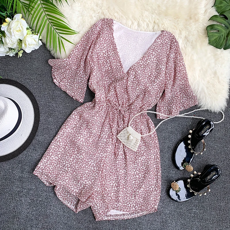 Seaside Broken Flower Print V Neck High Waist Thin Broad Leg Jumpsuit Women Summer Short Flare Sleeve Elegant Playsuits G885
Seaside Broken Flower Print V Neck High Waist Thin Broad Leg Jumpsuit Women Summer Short Flare Sleeve Elegant Playsuits G885