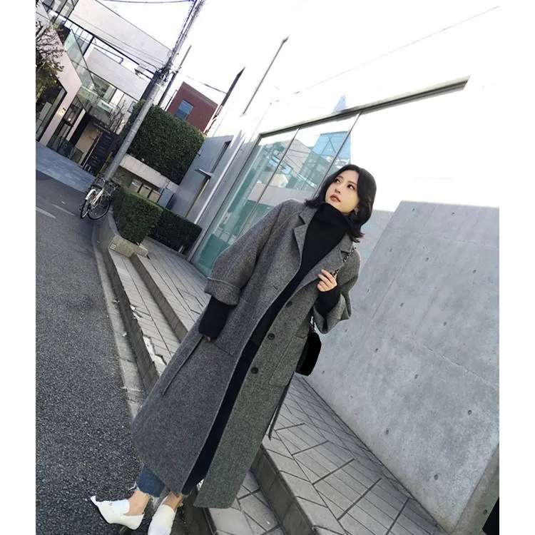 2018 Autumn Winter Vintage Loose Woolen Coat Women Turn-down Collar Long Trench Coats Elegant Warm Oversize Outerwear
2018 Autumn Winter Vintage Loose Woolen Coat Women Turn-down Collar Long Trench Coats Elegant Warm Oversize Outerwear