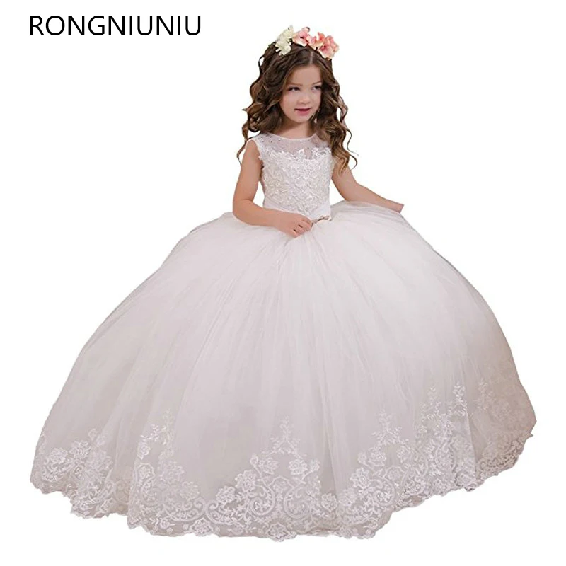 Hot sale Ball Gown holy communion dresses custom made white flower girl dresses for wedding lace appliques beaded pageant gown
Hot sale Ball Gown holy communion dresses custom made white flower girl dresses for wedding lace appliques beaded pageant gown