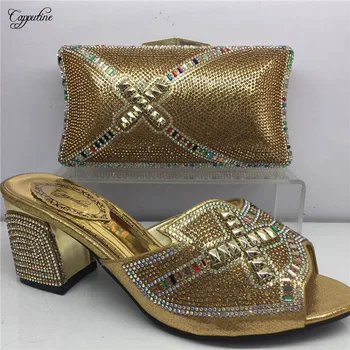 High class gold African sandal shoes matching with evening bag set with rhinestones GY3, heel height 6cm
High class gold African sandal shoes matching with evening bag set with rhinestones GY3, heel height 6cm