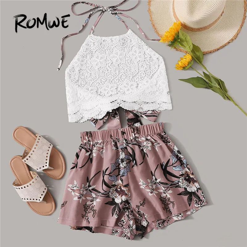 ROMWE Boho Floral Print Tie Back Halter Lace Top With Wide Leg Shorts Two Piece Set Women Sleeveless Sexy Summer Matching Sets
ROMWE Boho Floral Print Tie Back Halter Lace Top With Wide Leg Shorts Two Piece Set Women Sleeveless Sexy Summer Matching Sets