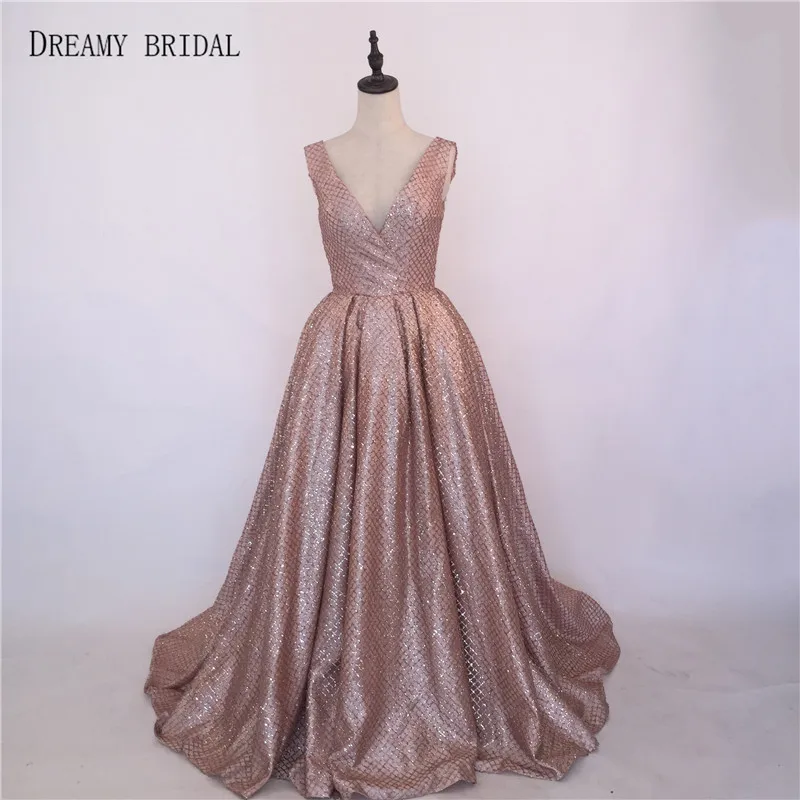 Блестящие вечерние платья мечты для невесты с глубоким V-образным вырезом