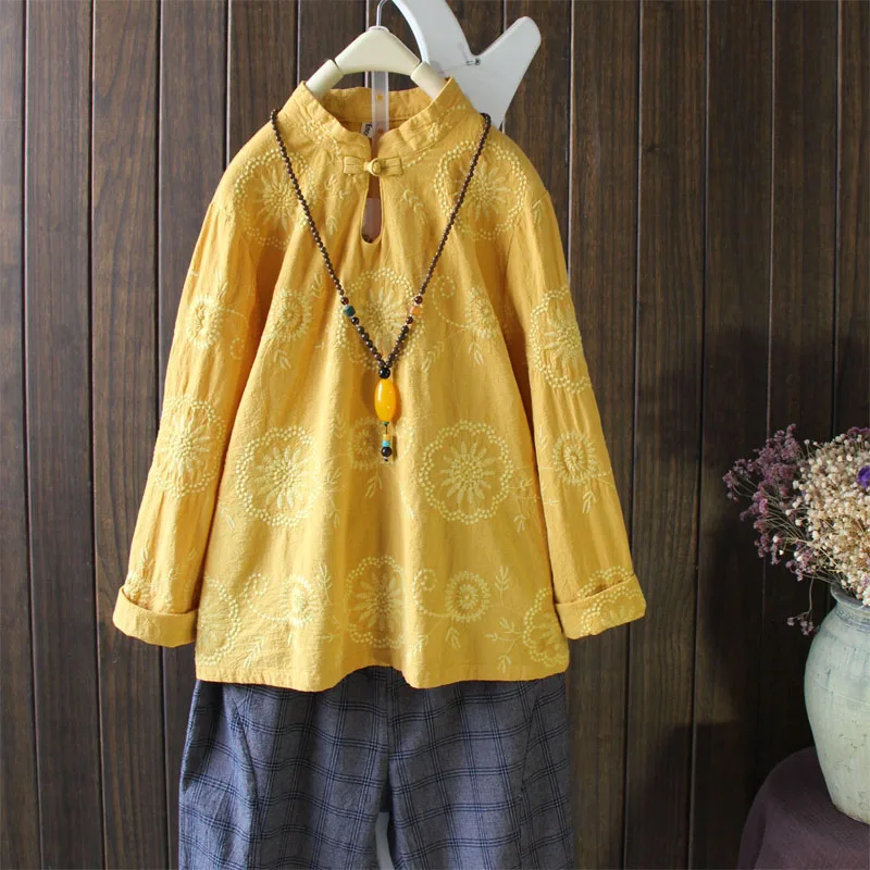 Fashion Embroidered Flower Woman Shirts Loose Cotton Linen Tops Stand Collar National Retro Blouses Female Yellow Chinese Blusas
Fashion Embroidered Flower Woman Shirts Loose Cotton Linen Tops Stand Collar National Retro Blouses Female Yellow Chinese Blusas