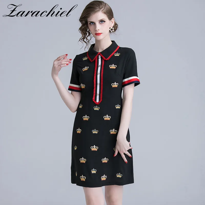 Designer 2019 Summer Short Dress Women Short Sleeve Turn Down Collar Crown Gold Embroidery Dress Elegant Ribbon Striped Dress
Designer 2019 Summer Short Dress Women Short Sleeve Turn Down Collar Crown Gold Embroidery Dress Elegant Ribbon Striped Dress