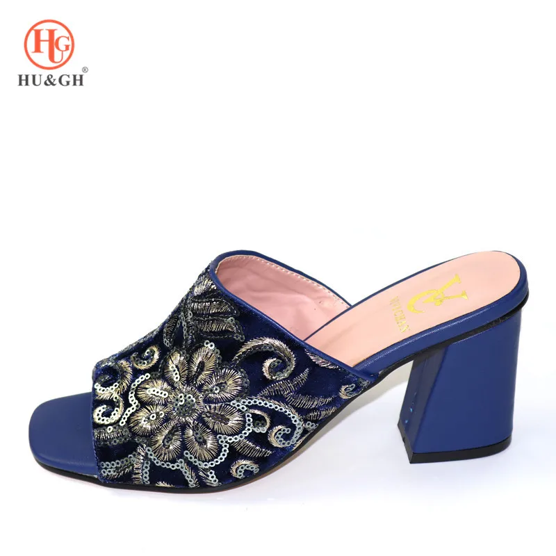 Royal Blue Color African PU Leather Shoes Decorated With Rhinestones Shoes Women Italian High Heels Sandals For Party Wedding
Royal Blue Color African PU Leather Shoes Decorated With Rhinestones Shoes Women Italian High Heels Sandals For Party Wedding