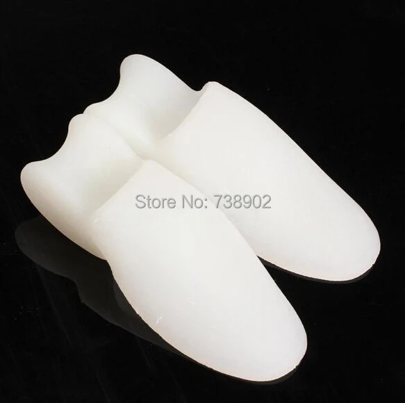 Foot bone corrector Feet Care Two Hole Feet care Hallux valgus orthotics Toe separator corrective Insoles Health Care Product
Foot bone corrector Feet Care Two Hole Feet care Hallux valgus orthotics Toe separator corrective Insoles Health Care Product