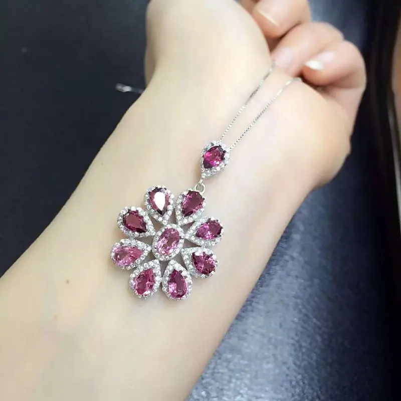 Qi Xuan_Various Styles Of Natural Tourmaline Pendant Necklaces_Real Necklaces_Quality Guaranteed_Manufacturer Directly Sale
Qi Xuan_Various Styles Of Natural Tourmaline Pendant Necklaces_Real Necklaces_Quality Guaranteed_Manufacturer Directly Sale
