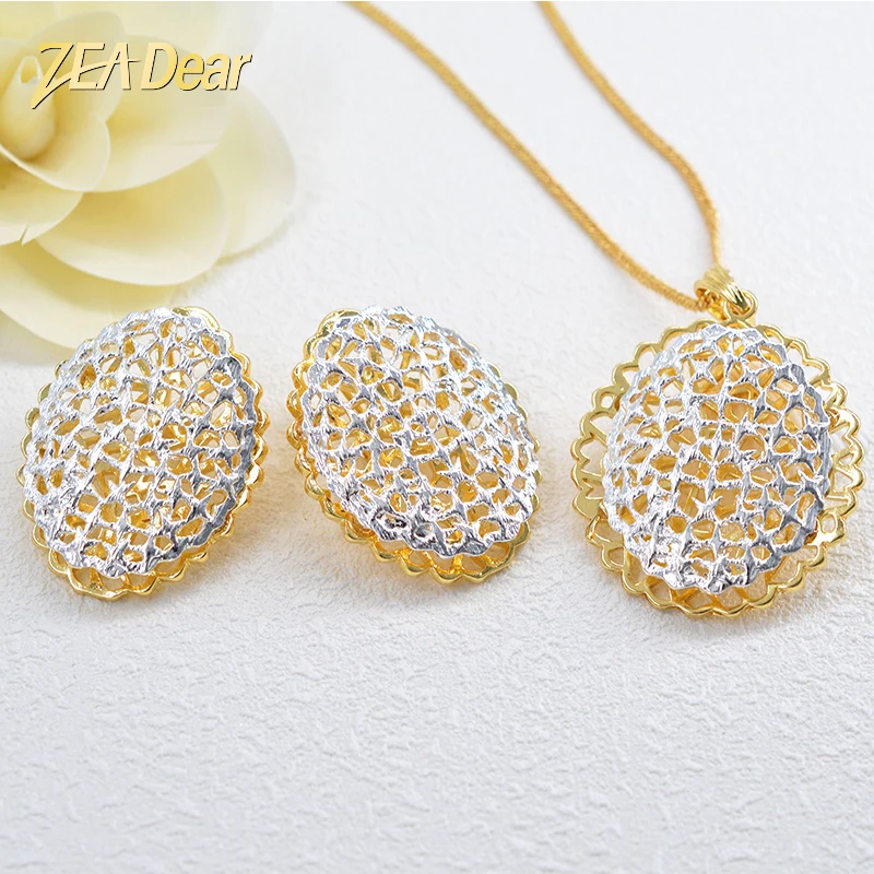 ZEADear Jewelry Cute Romantic Vintage Jewelry Round Hollow Out Jewelry Set For Women Girls Earrings Necklace Pendant For Wedding
ZEADear Jewelry Cute Romantic Vintage Jewelry Round Hollow Out Jewelry Set For Women Girls Earrings Necklace Pendant For Wedding