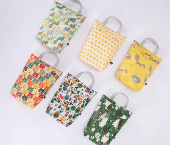 New Women waterproof Korean portable Baby diaper bags Totes Canvas Mami Bag Portable Shopping Beach Bags Casual Tote Feminina
New Women waterproof Korean portable Baby diaper bags Totes Canvas Mami Bag Portable Shopping Beach Bags Casual Tote Feminina
