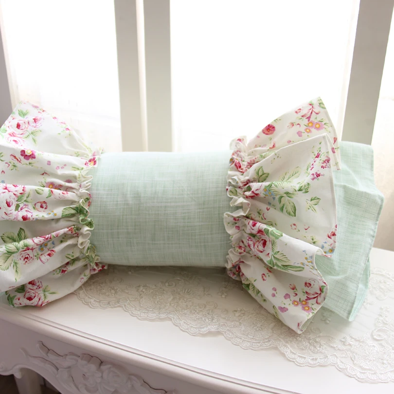 Rustic double layer lotu leaf cushions laciness candy cushion bamboo cotton neck/waist pillow wedding decoration redroom textile
Rustic double layer lotu leaf cushions laciness candy cushion bamboo cotton neck/waist pillow wedding decoration redroom textile
