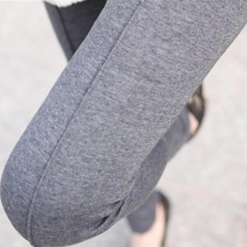 Women Leggings Warm Cashmere Fashion Solid Color Middle Line Autumn Pants Trousers Casual Female High Elasticity Leggins 2019
Women Leggings Warm Cashmere Fashion Solid Color Middle Line Autumn Pants Trousers Casual Female High Elasticity Leggins 2019