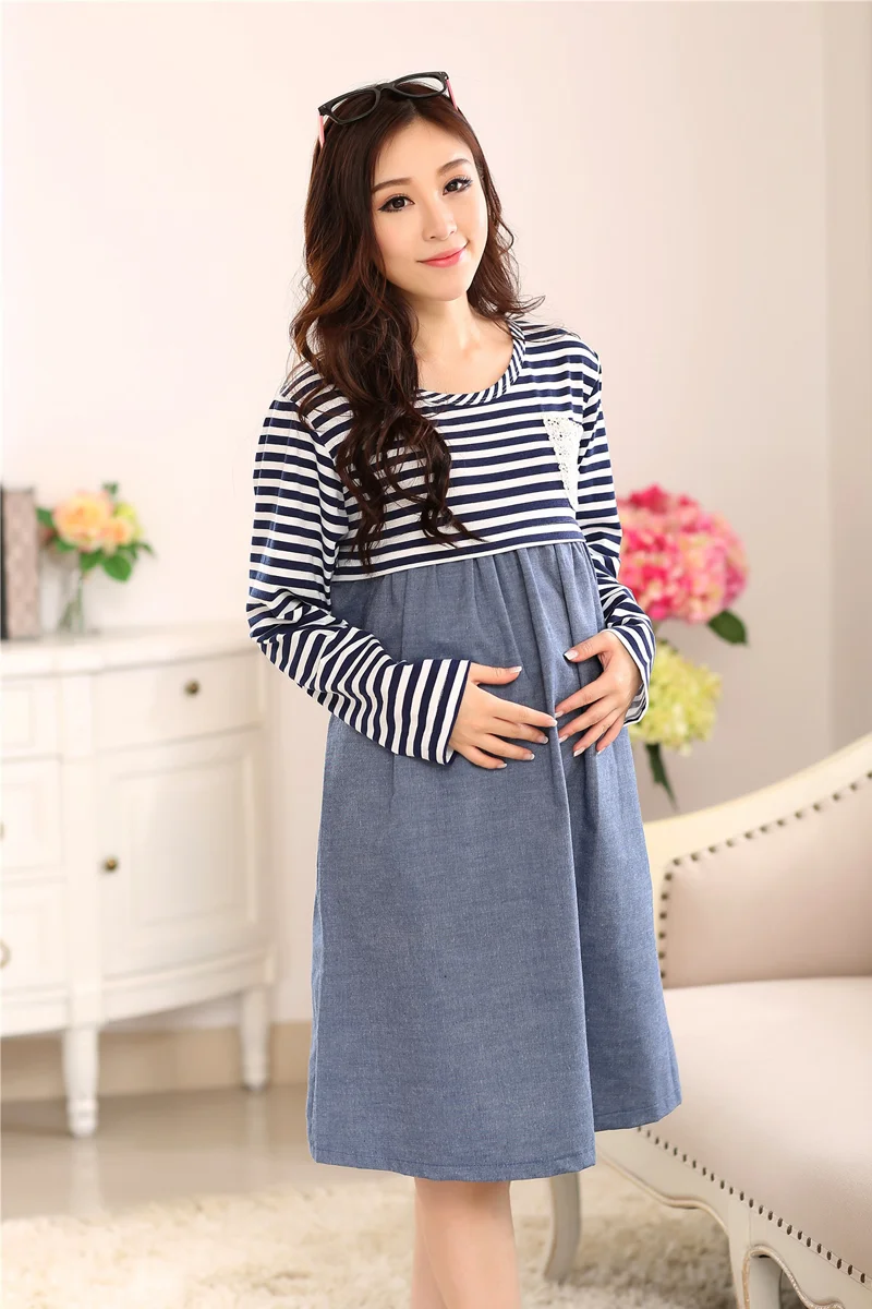 Pengpious 2019 autumn pregnant women long sleeve blue striped patchwork denim nursing dress maternity cotton breastfeeding dress
Pengpious 2019 autumn pregnant women long sleeve blue striped patchwork denim nursing dress maternity cotton breastfeeding dress