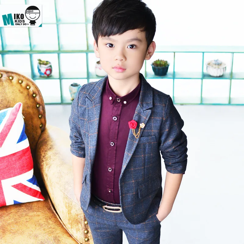 Boys Blazer & pants for party wedding Spring Children's Clothing Sets baby boy sports suit sets kids clothing boys formal suits
Boys Blazer & pants for party wedding Spring Children's Clothing Sets baby boy sports suit sets kids clothing boys formal suits
