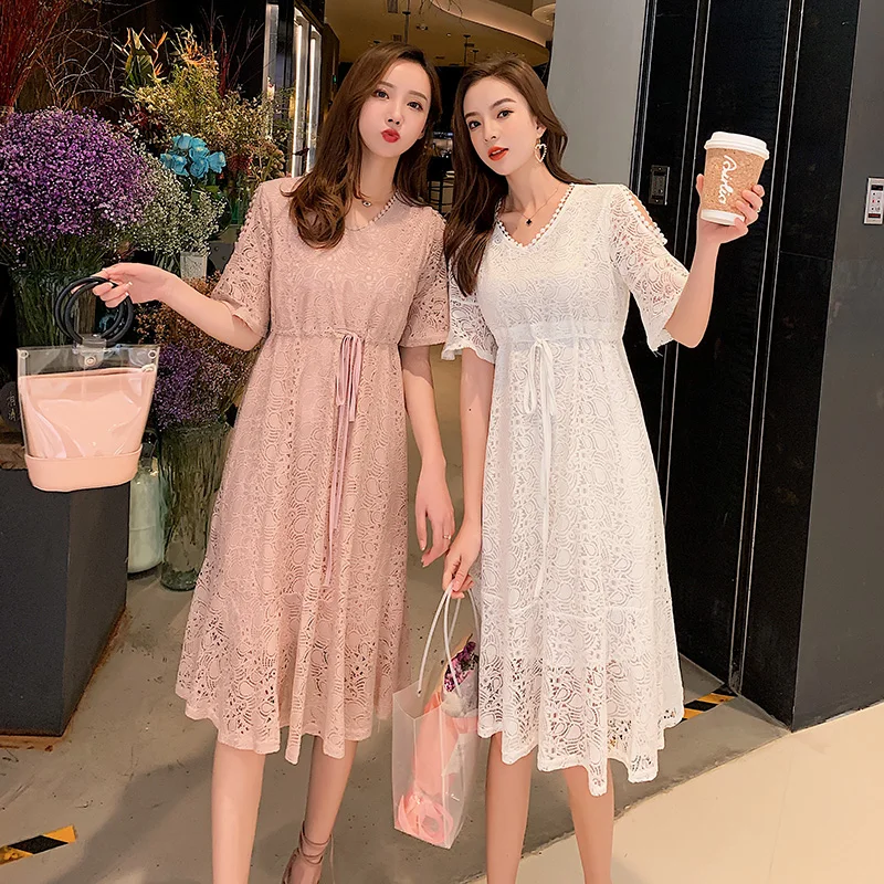 Pregnant Women Summer Wear Lace Dress with Short Sleeves Drawstring Waist Maternity Lace Dress with Lining Sweet Knee-length
Pregnant Women Summer Wear Lace Dress with Short Sleeves Drawstring Waist Maternity Lace Dress with Lining Sweet Knee-length