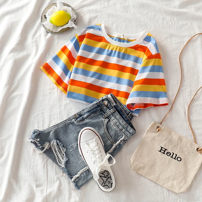 Harajuku Rainbow Stripes Tee Shirt Femme Summer Streetwear Vintage Casual Short Sleeve O Neck Summer Tumblr Fit Cotton Tee
Harajuku Rainbow Stripes Tee Shirt Femme Summer Streetwear Vintage Casual Short Sleeve O Neck Summer Tumblr Fit Cotton Tee