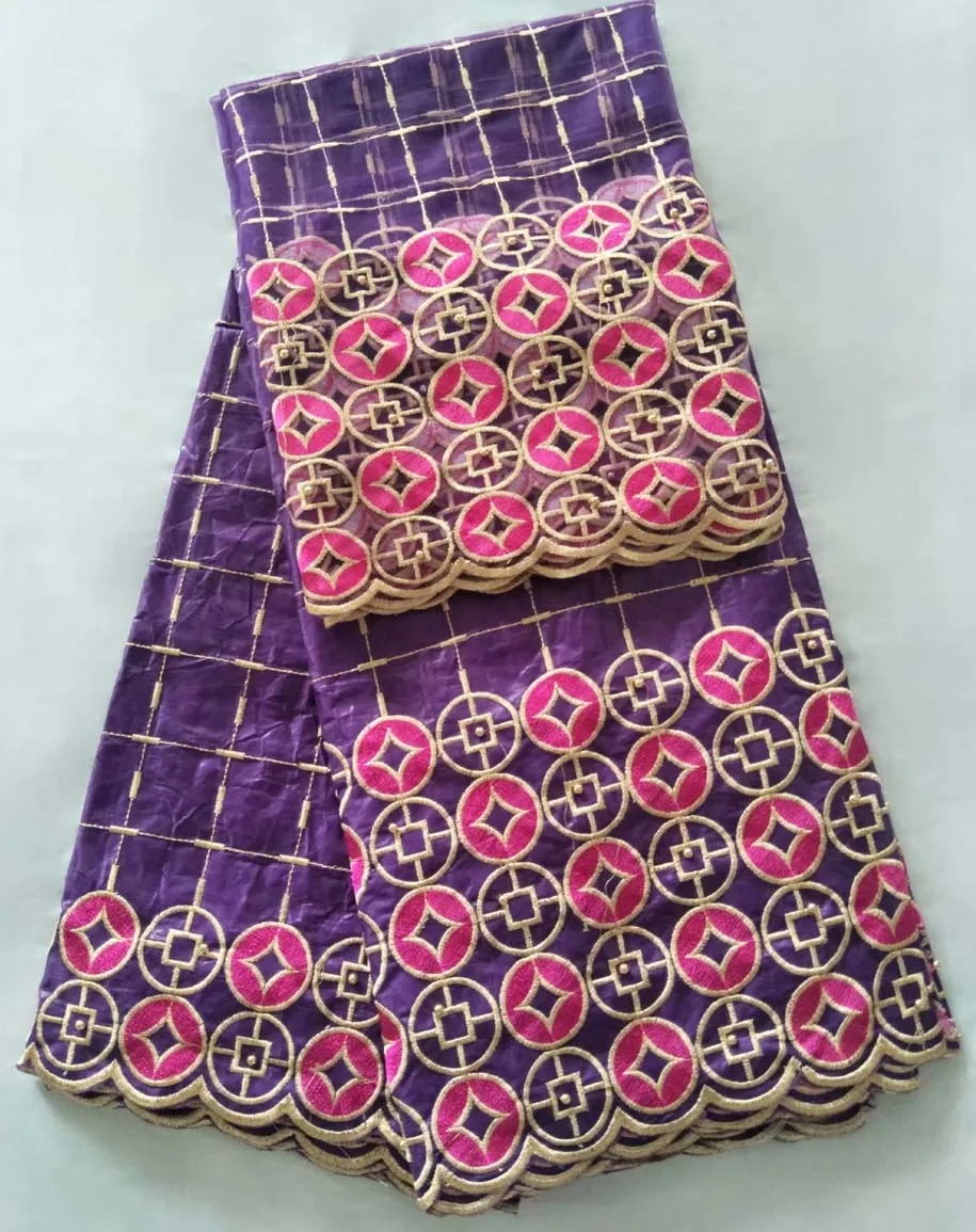 New Design African Lace Fabrics 2018 Latest African Bazin Riche Getzner Embroidered Jacquard Fabric in purple Color For Wedding
New Design African Lace Fabrics 2018 Latest African Bazin Riche Getzner Embroidered Jacquard Fabric in purple Color For Wedding