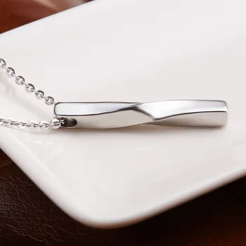 New fashion twisted pendants & necklaces jewelry men male stick bar stainless steel pendant necklace boutique creative B40
New fashion twisted pendants & necklaces jewelry men male stick bar stainless steel pendant necklace boutique creative B40