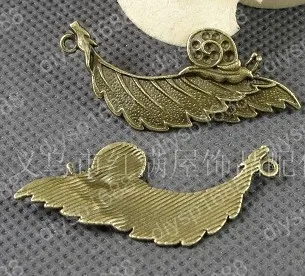40pcs/lot Zinc alloy bead Antique Bronze Plated leaf Shape Charms Pendants Fit Jewelry Making DIY 50*19MM JYA2227
40pcs/lot Zinc alloy bead Antique Bronze Plated leaf Shape Charms Pendants Fit Jewelry Making DIY 50*19MM JYA2227