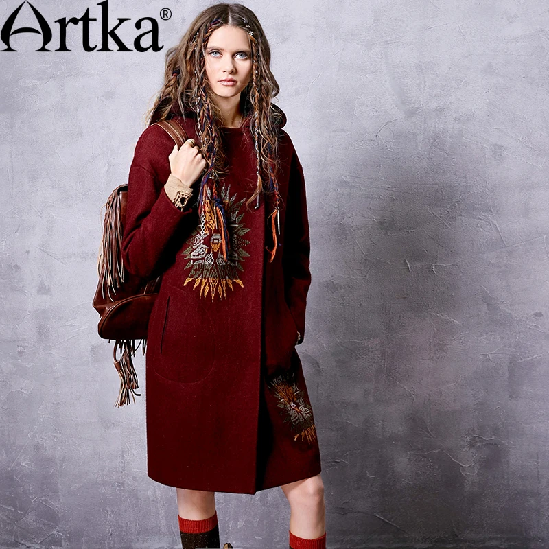 ARTKA Women's Winter New Solid Color Ethnic Embroidery Woolen Coat Vintage Hooded Long Sleeve Wool Outerwear FA11660Q
ARTKA Women's Winter New Solid Color Ethnic Embroidery Woolen Coat Vintage Hooded Long Sleeve Wool Outerwear FA11660Q