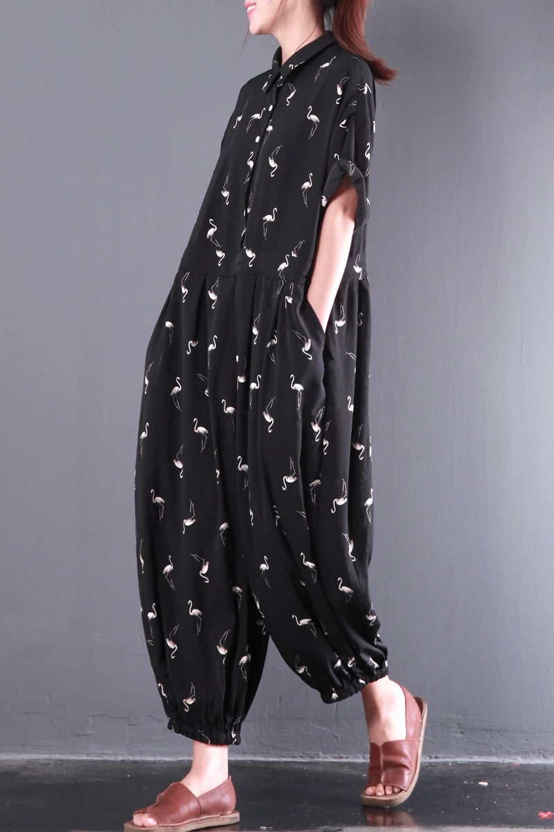 2017 female summer and early autumn new art loose large size casual short-sleeved printing chiffon nine-piece pants
2017 female summer and early autumn new art loose large size casual short-sleeved printing chiffon nine-piece pants