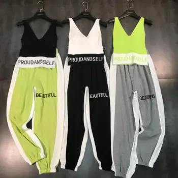 2019 Top Fashion Sleeveless V-neck Elastic Waist Summer Women's New Letter Knit Sling + Cotton Pants Casual Suit Two Piece Set
2019 Top Fashion Sleeveless V-neck Elastic Waist Summer Women's New Letter Knit Sling + Cotton Pants Casual Suit Two Piece Set