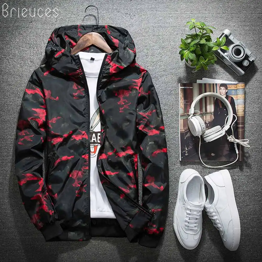 Brieuces Spring Autumn Mens Casual Camouflage Hoodie Jacket Men Waterproof Clothes Men's Windbreaker Coat Male Outwear 4XL
Brieuces Spring Autumn Mens Casual Camouflage Hoodie Jacket Men Waterproof Clothes Men's Windbreaker Coat Male Outwear 4XL