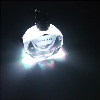 LED light with 5 color Emblem Badge Car Keychain Key Ring for Dacia Duster Logan Sandero Lodgy Car Styling Auto Accessories
LED light with 5 color Emblem Badge Car Keychain Key Ring for Dacia Duster Logan Sandero Lodgy Car Styling Auto Accessories