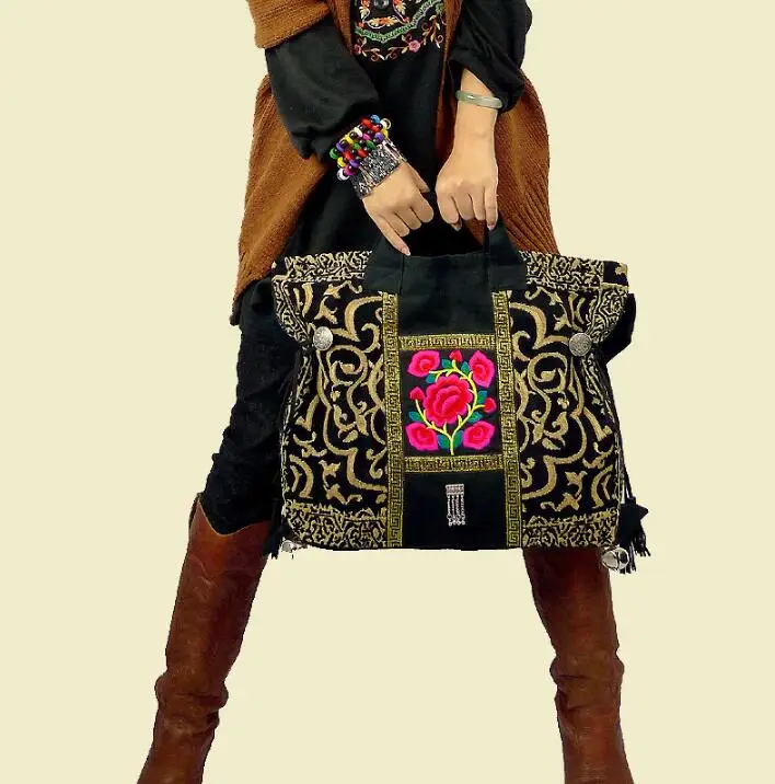 Exotic classic blcak canvas embroidery women Handbags Naxi.Hani brand Vintage fashion Ethnic Shoulder bags
Exotic classic blcak canvas embroidery women Handbags Naxi.Hani brand Vintage fashion Ethnic Shoulder bags