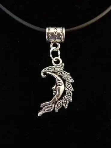 Vintage Tibetan Silver Moon Goddess Charms Choker Pendant Necklace Black Rubber Cord Chain Hippy Jewelry Christmas Gift
Vintage Tibetan Silver Moon Goddess Charms Choker Pendant Necklace Black Rubber Cord Chain Hippy Jewelry Christmas Gift