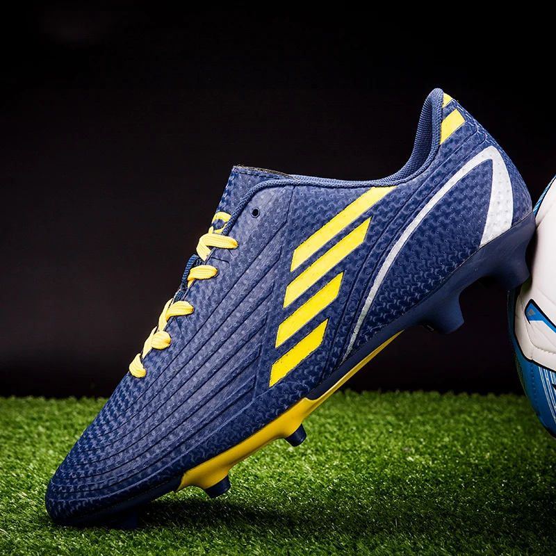 Men Football Soccer Boots Athletic Soccer Shoes 2019 New Leather Big Size High Top Soccer Cleats Training Football Sneaker Man
Men Football Soccer Boots Athletic Soccer Shoes 2019 New Leather Big Size High Top Soccer Cleats Training Football Sneaker Man