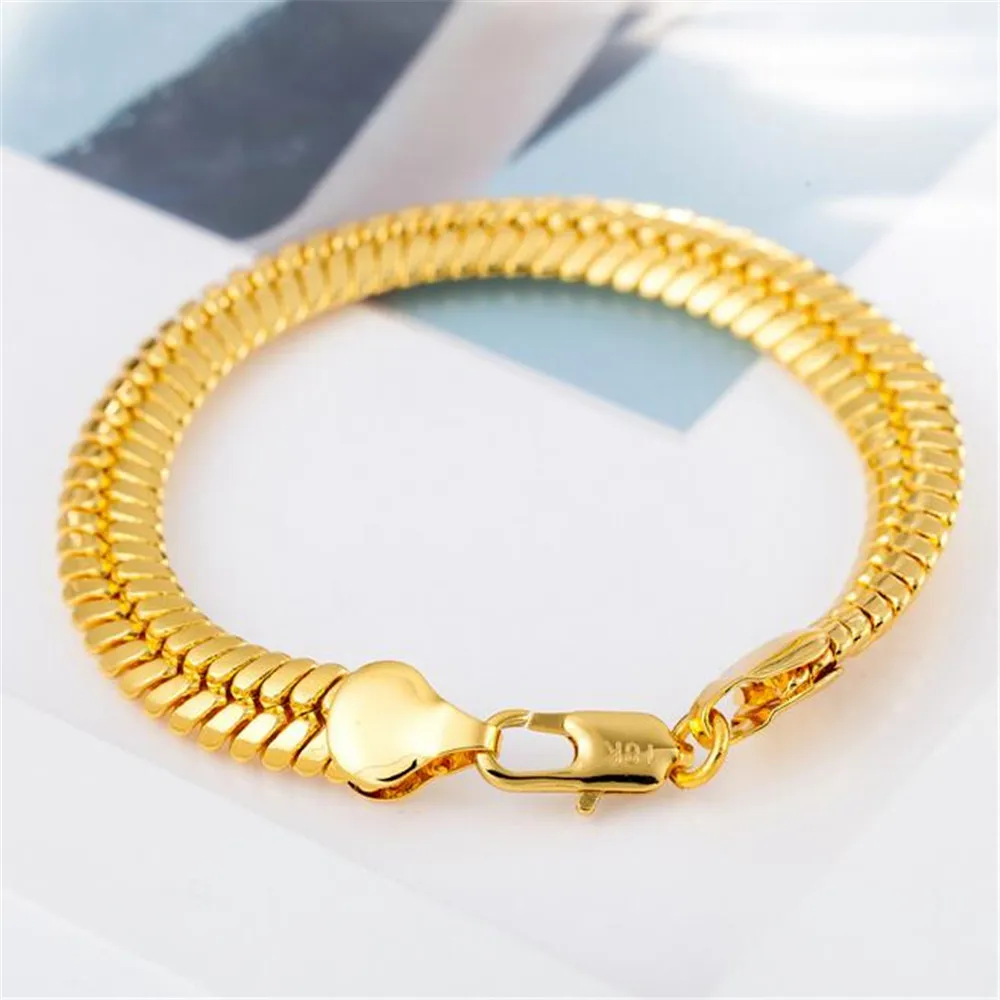 WQQCR 21cm, 9mm, Gold Thick Bracelet Cobra Chata Chain Men's Jewelry Men 2018, Wholesale & Free Shipping Gold
WQQCR 21cm, 9mm, Gold Thick Bracelet Cobra Chata Chain Men's Jewelry Men 2018, Wholesale & Free Shipping Gold