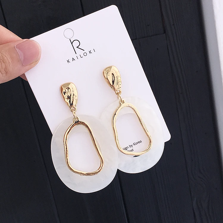 Hyperbole Acrylic Geometric Women Dangle Earrings Irregular Metal Elliptical Earrings For Women Drops Earrings
Hyperbole Acrylic Geometric Women Dangle Earrings Irregular Metal Elliptical Earrings For Women Drops Earrings