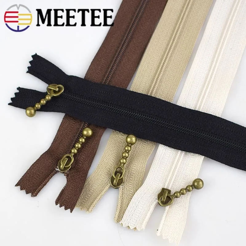 Meetee 20pcs 3# 12-25cm Nylon Zipper Close End Zip DIY Jacket Coat Bag Tent Zipper Sewing Clothing Garment Accessories BD316
Meetee 20pcs 3# 12-25cm Nylon Zipper Close End Zip DIY Jacket Coat Bag Tent Zipper Sewing Clothing Garment Accessories BD316