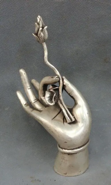 Tibetan 8" Silver Buddhist Kwan-yin factory house Copper Arts Buddha Fo Hand Hold Lotus Statu Figurine factory Arts
Tibetan 8" Silver Buddhist Kwan-yin factory house Copper Arts Buddha Fo Hand Hold Lotus Statu Figurine factory Arts