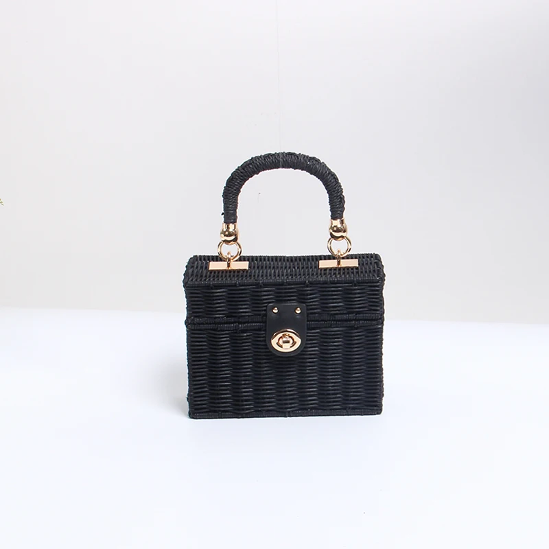 SUNNY BEACH 2019 Black Straw Bags Woman Summer Handmade Woven Beach Bag Cross Body Bohemia Handbag Bali Chain Messenger Bags
SUNNY BEACH 2019 Black Straw Bags Woman Summer Handmade Woven Beach Bag Cross Body Bohemia Handbag Bali Chain Messenger Bags