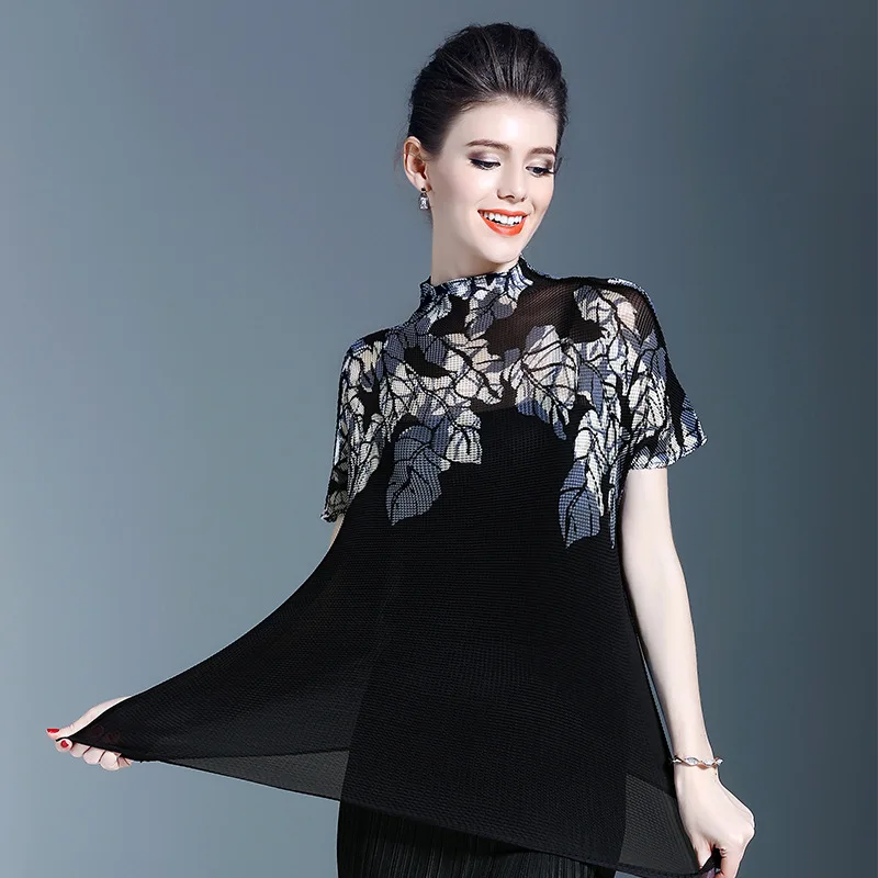 Plus Size T Shirt Summer Women 2019 Fashion Printed Turtleneck Short Sleeves Ladies Stretch Miyake Pleats Slim Thin Tops Female
Plus Size T Shirt Summer Women 2019 Fashion Printed Turtleneck Short Sleeves Ladies Stretch Miyake Pleats Slim Thin Tops Female