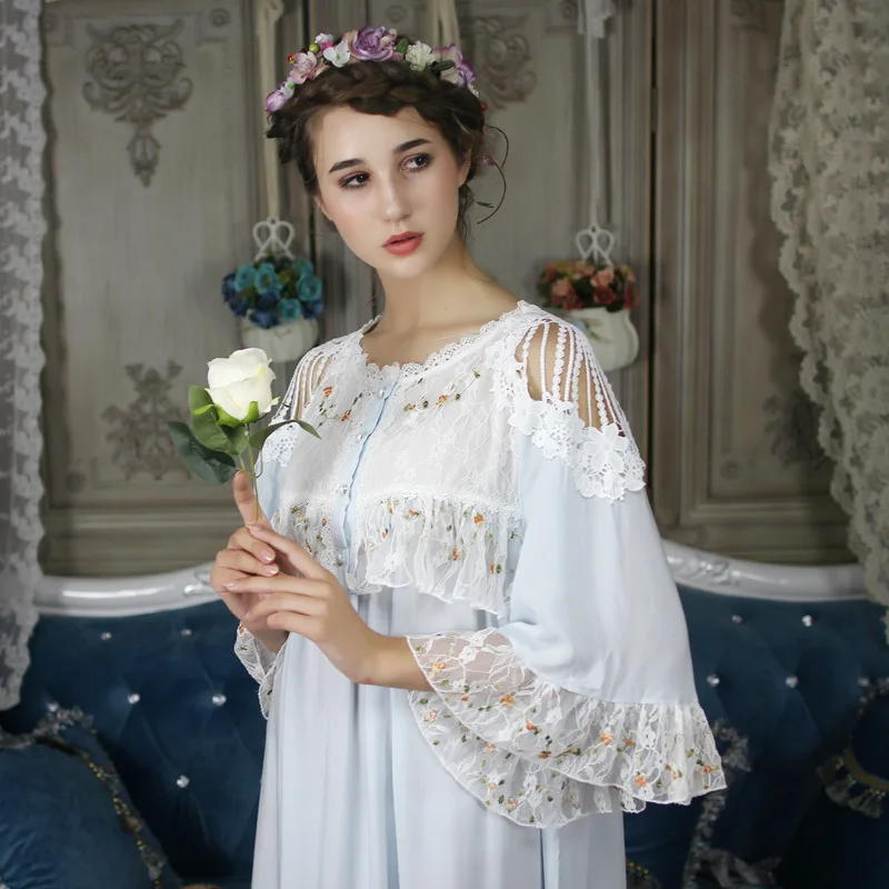 Autumn Floral Cotton Vintage Women's Long Nightgowns Half Sleeve Elegant Sleep Dress Female Sleepwear Large Size 8028 
Autumn Floral Cotton Vintage Women's Long Nightgowns Half Sleeve Elegant Sleep Dress Female Sleepwear Large Size 8028