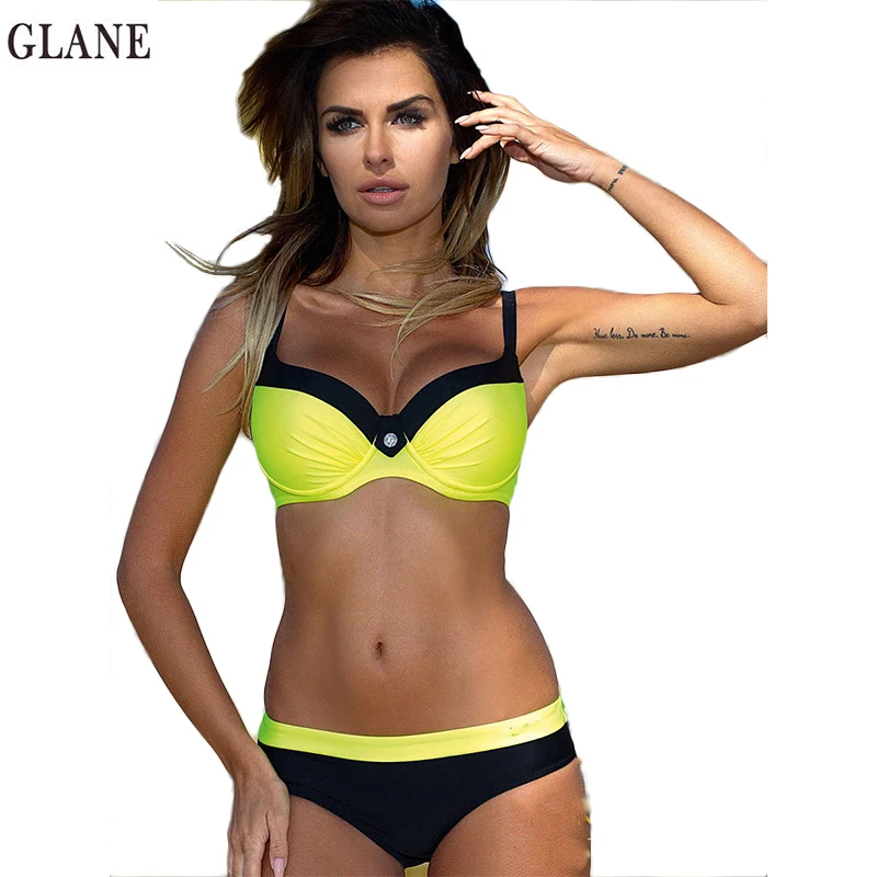 Two Piece Sexy Woman Swimwear Bandage Bikini Set Push-up Padded Bra Retro Swimsuit 2017 Summer Sports Bathing SuitBeachwear
Two Piece Sexy Woman Swimwear Bandage Bikini Set Push-up Padded Bra Retro Swimsuit 2017 Summer Sports Bathing SuitBeachwear