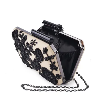 Off-white pearl beaded Clutch Bag Wedding Clutches Designer Luxury Diamond Bags Lady Evening Purse female handbags shoulder bag
Off-white pearl beaded Clutch Bag Wedding Clutches Designer Luxury Diamond Bags Lady Evening Purse female handbags shoulder bag