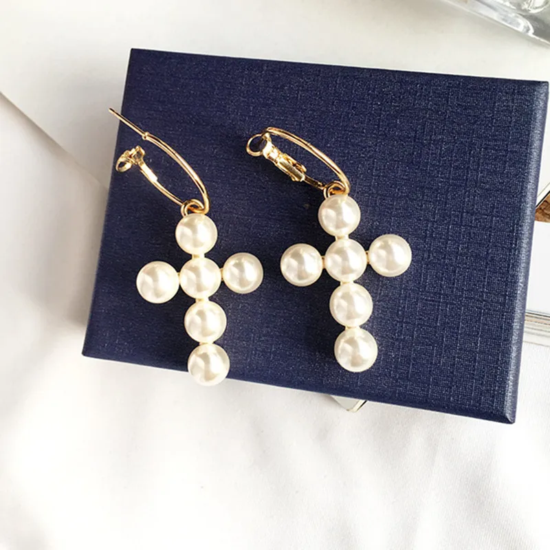 Punk Imitation Pearl Earring for Women Cross Drop Earring Gold Color Heart Circle Earring 2019 Statement Brincos Jewelry
Punk Imitation Pearl Earring for Women Cross Drop Earring Gold Color Heart Circle Earring 2019 Statement Brincos Jewelry