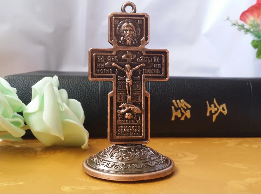 Boutique European Classical Jesus Cross Statue Special Car Travel Decoration | Дом и сад