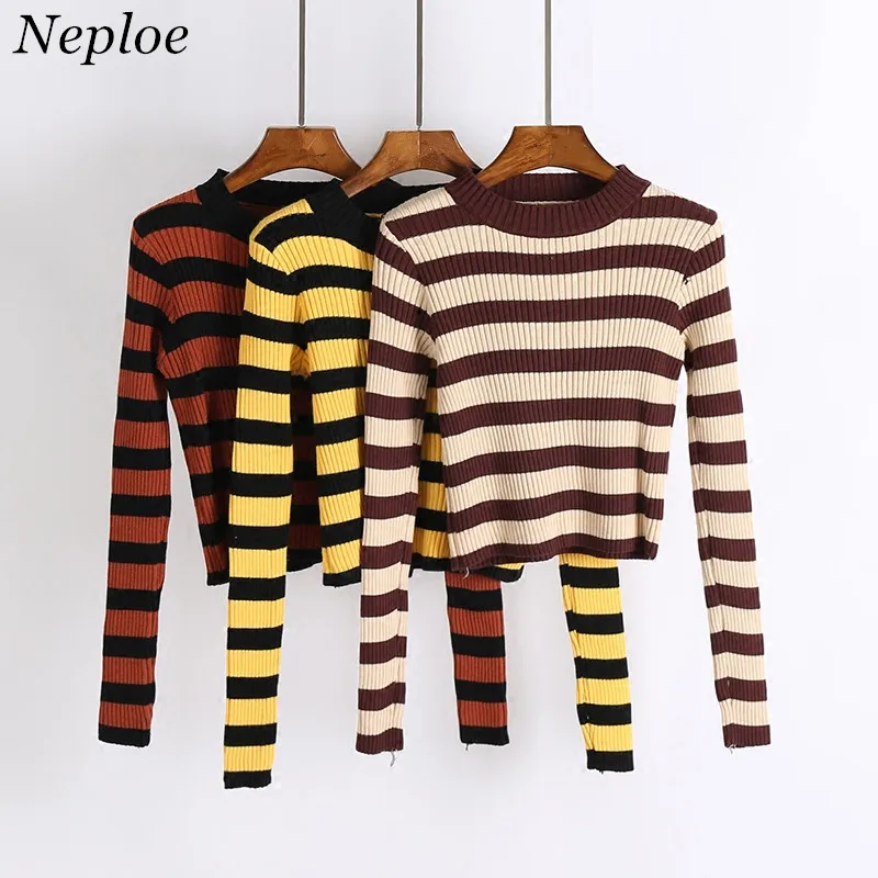 Neploe 2019 Autumn Winter New Fight Color Striped Sweater Women Slim O neck Long Sleeve Short Knitwear Fashion Knit Tops 66420
Neploe 2019 Autumn Winter New Fight Color Striped Sweater Women Slim O neck Long Sleeve Short Knitwear Fashion Knit Tops 66420