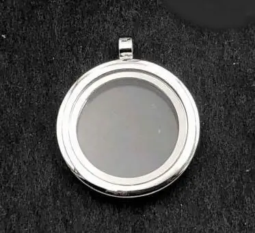 1PCS/lot Silver Color Plain Round Glass Magnet Pendant 30MM Alloy Floating Locket Fit For Floating Locket Charms Chains
1PCS/lot Silver Color Plain Round Glass Magnet Pendant 30MM Alloy Floating Locket Fit For Floating Locket Charms Chains