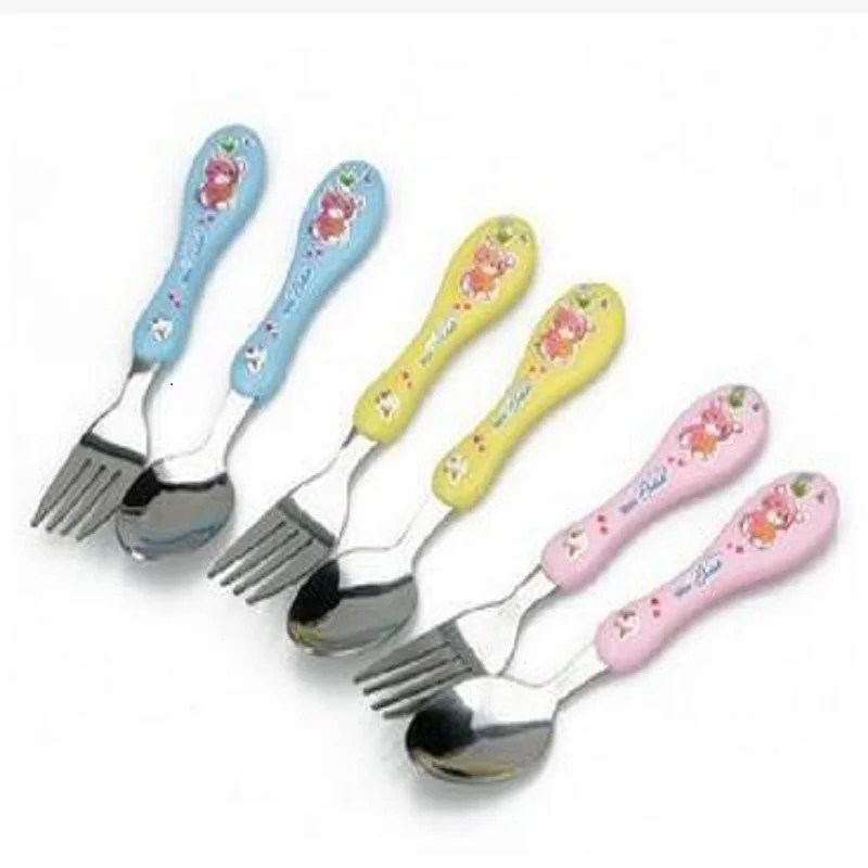 2pcs/set Lovely Bear Print Baby Kids Feeding Spoon + Fork High Quality Stainless steel Baby Spoon Flatware 3 colors
2pcs/set Lovely Bear Print Baby Kids Feeding Spoon + Fork High Quality Stainless steel Baby Spoon Flatware 3 colors